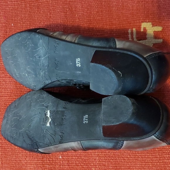 Fidji booties, size EUR 37.5 (US 7.5) - Picture 3 of 3